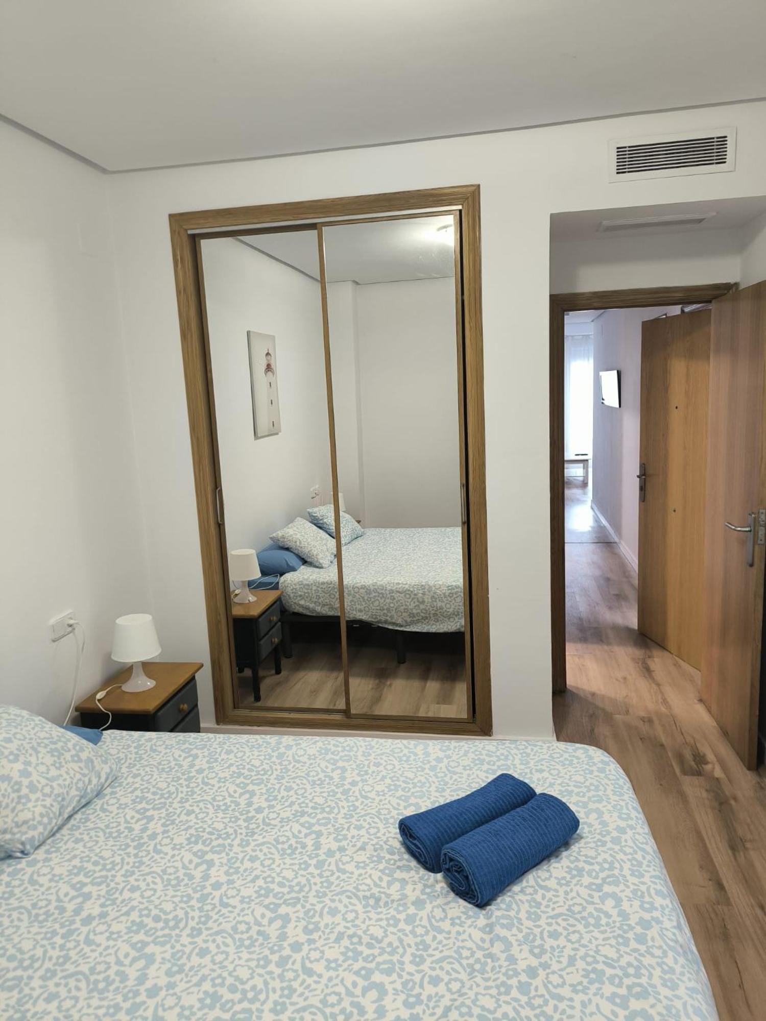 Sweet Mediterranean Suites - Beach Valencia Exterior foto